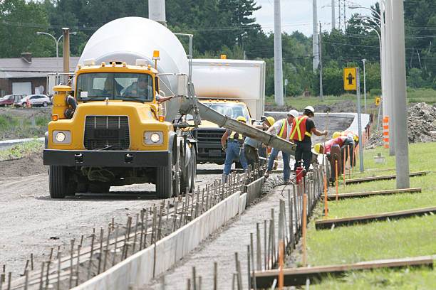 Best Concrete Sidewalk Installation  in Cutten, CA